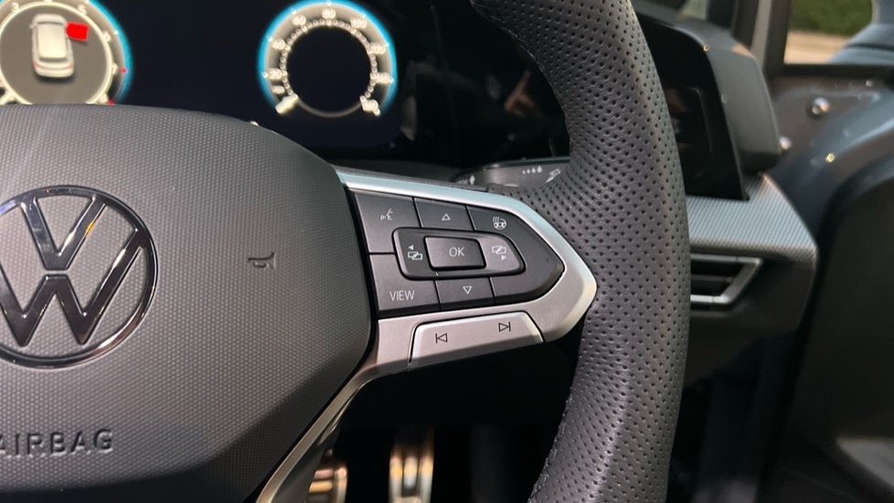 Used Volkswagen Golf 2025 for sale - 76568043: Photo 30