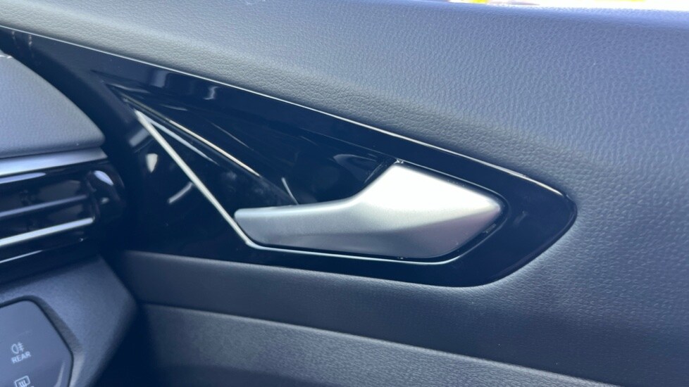 Used Volkswagen ID.5 2025 for sale - 76966825: Photo 44