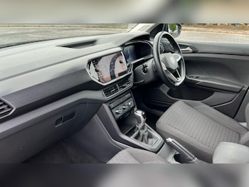 Used Volkswagen T-Cross 2022 for sale - 76447305: Photo