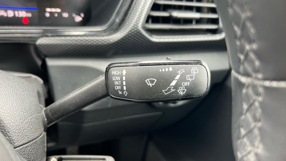 Used Volkswagen T-Cross 2022 for sale - 76447305: Photo 30