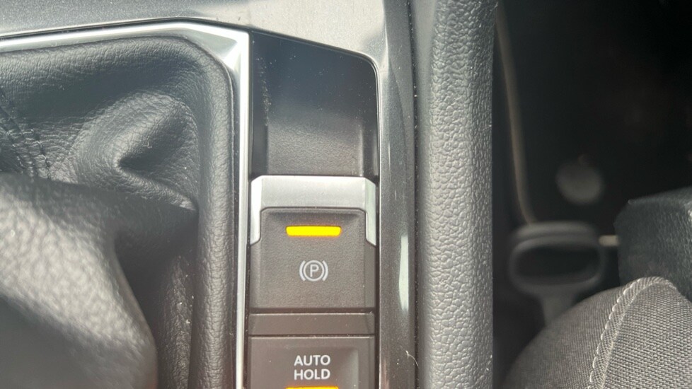 Used Volkswagen Tiguan 2017 for sale - 76272790: Photo 48