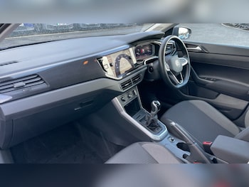 Used Volkswagen Polo 2022 for sale - 76745321: Photo