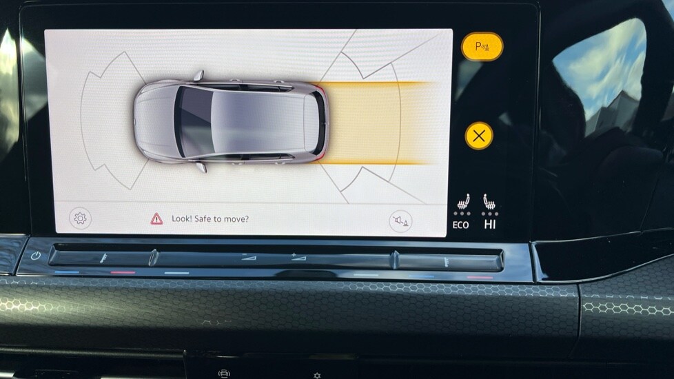 Used Volkswagen Golf 2021 for sale - 77050963: Photo 22