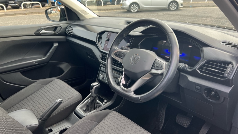 Used Volkswagen T-Cross 2023 for sale - 76311902: Photo 27