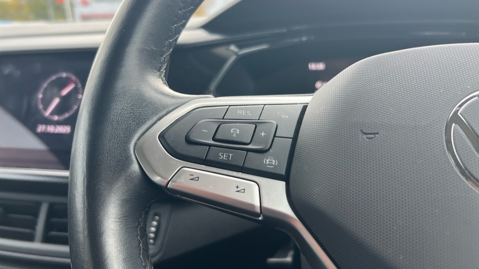 Used Volkswagen T-Cross 2023 for sale - 76311902: Photo 31