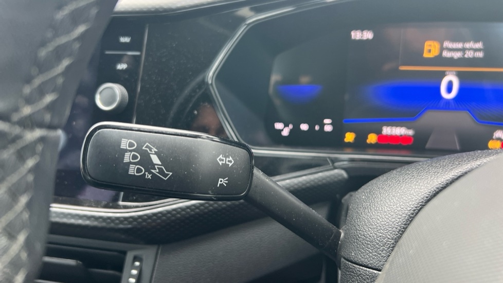 Used Volkswagen T-Cross 2023 for sale - 76311902: Photo 33