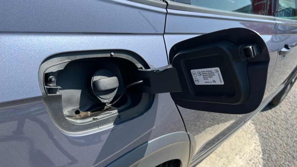 Used Volkswagen Taigo 2025 for sale - 76552464: Photo 28