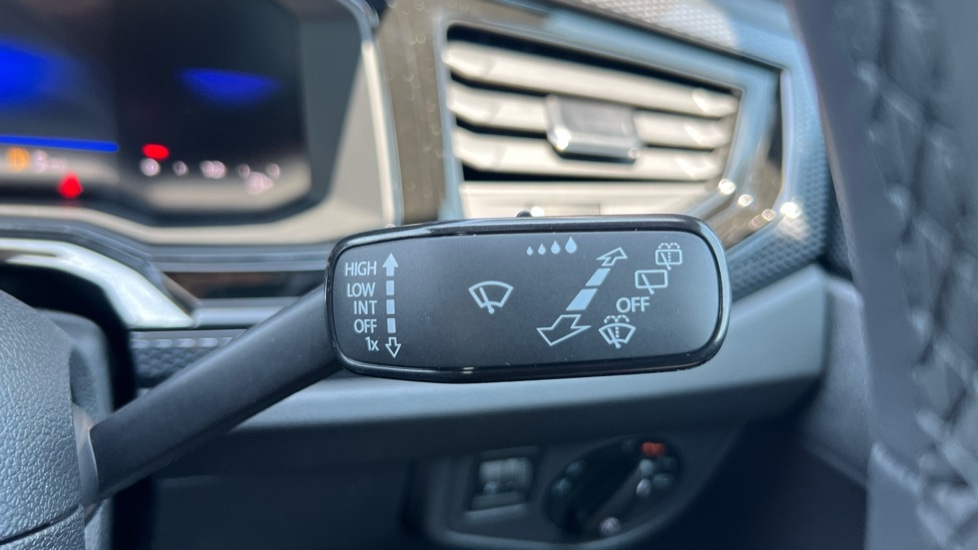 Used Volkswagen Taigo 2025 for sale - 76552464: Photo 31