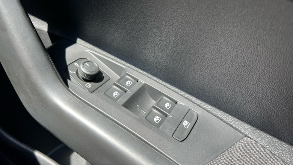 Used Volkswagen Taigo 2025 for sale - 76552464: Photo 46