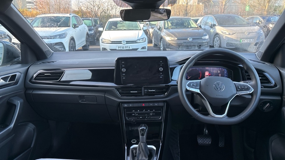 Used Volkswagen T-Roc 2025 for sale - 77036009: Photo 12