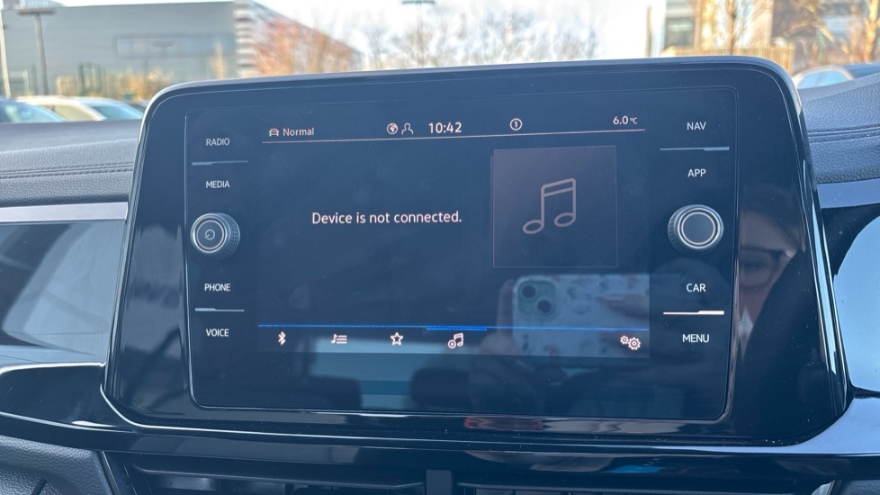 Used Volkswagen T-Roc 2025 for sale - 77036009: Photo 24