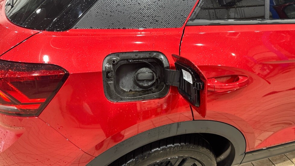 Used Volkswagen T-Roc 2025 for sale - 77050937: Photo 27