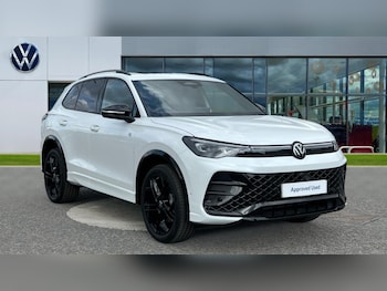 2025 - 1.5 TSI 272 eHybrid R-Line 5dr DSG