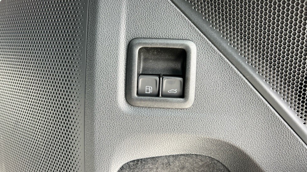 Used Volkswagen Tiguan 2025 for sale - 76609508: Photo 60