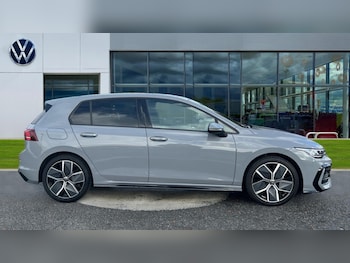 Used Volkswagen Golf 2025 for sale - 76302247: Photo