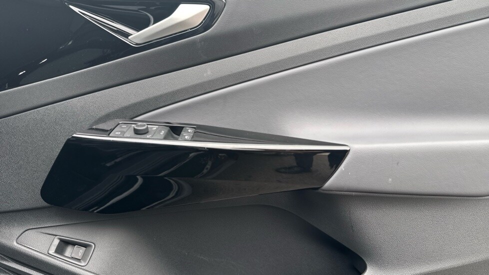 Used Volkswagen ID.5 2025 for sale - 76552271: Photo 37