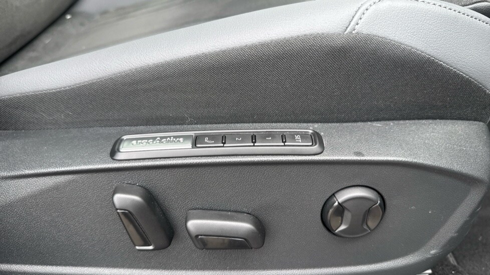 Used Volkswagen ID.5 2025 for sale - 76552271: Photo 39