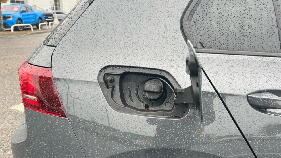 Used Volkswagen Golf 2025 for sale - 76474876: Photo 21