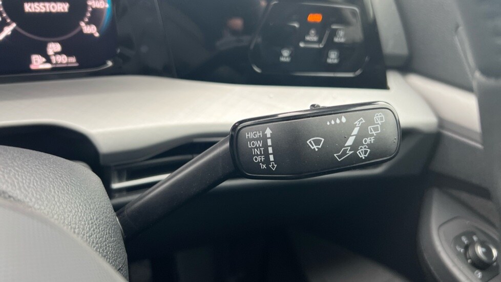 Used Volkswagen Golf 2025 for sale - 76474876: Photo 24