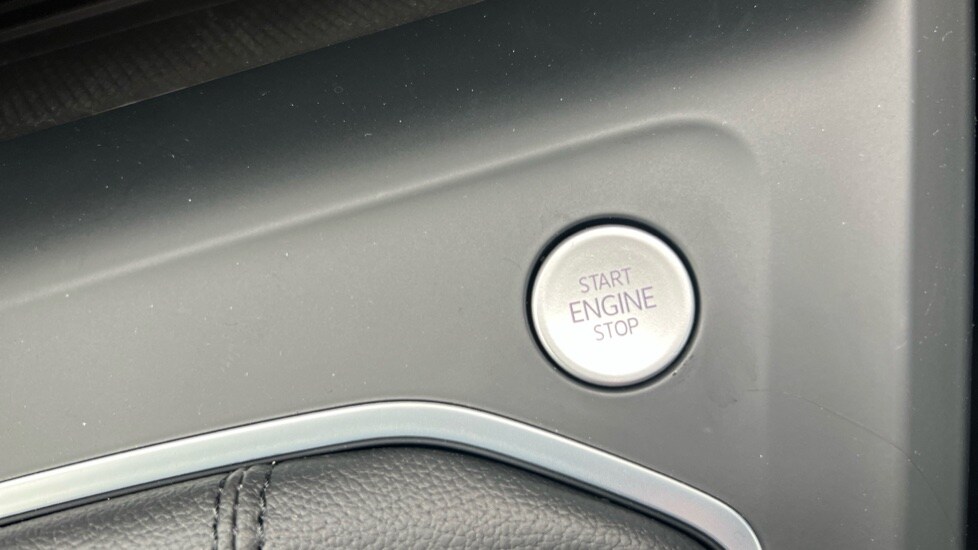 Used Volkswagen Golf 2025 for sale - 76474876: Photo 46