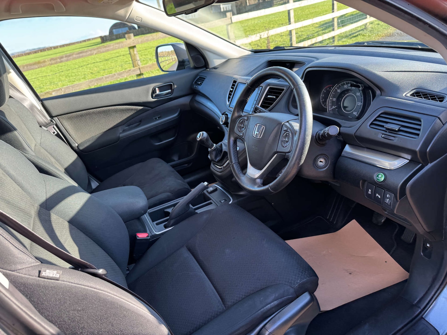 Used Honda CR-V 2017 for sale - 76949872: Photo 12