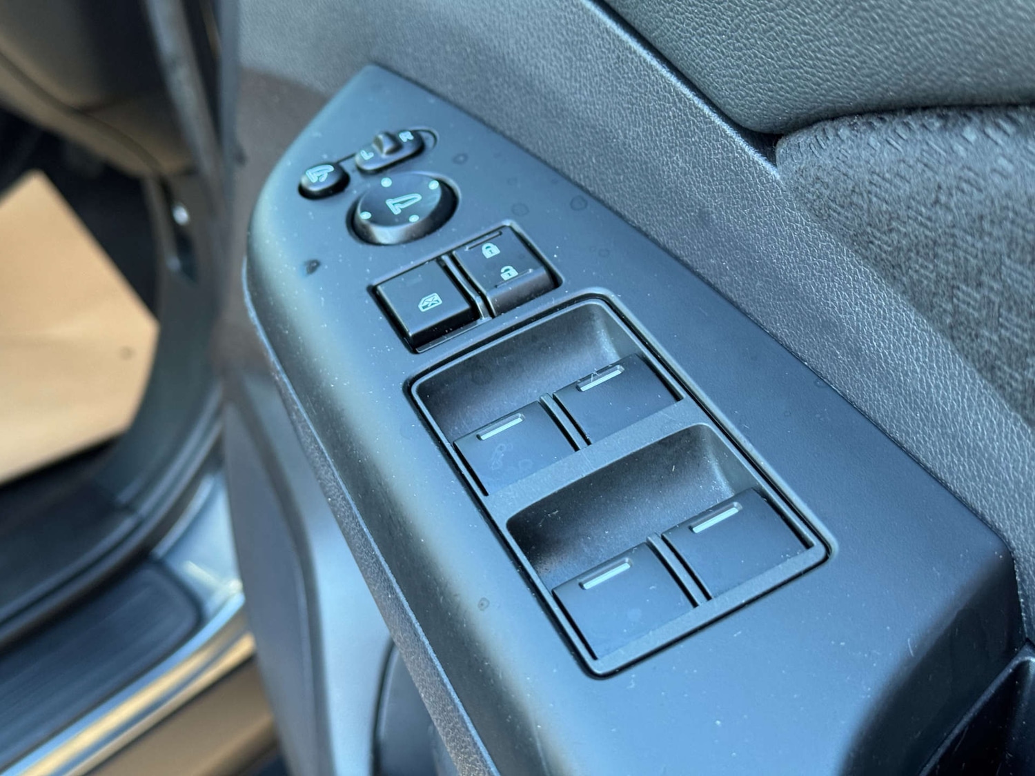 Used Honda CR-V 2017 for sale - 76949872: Photo 18