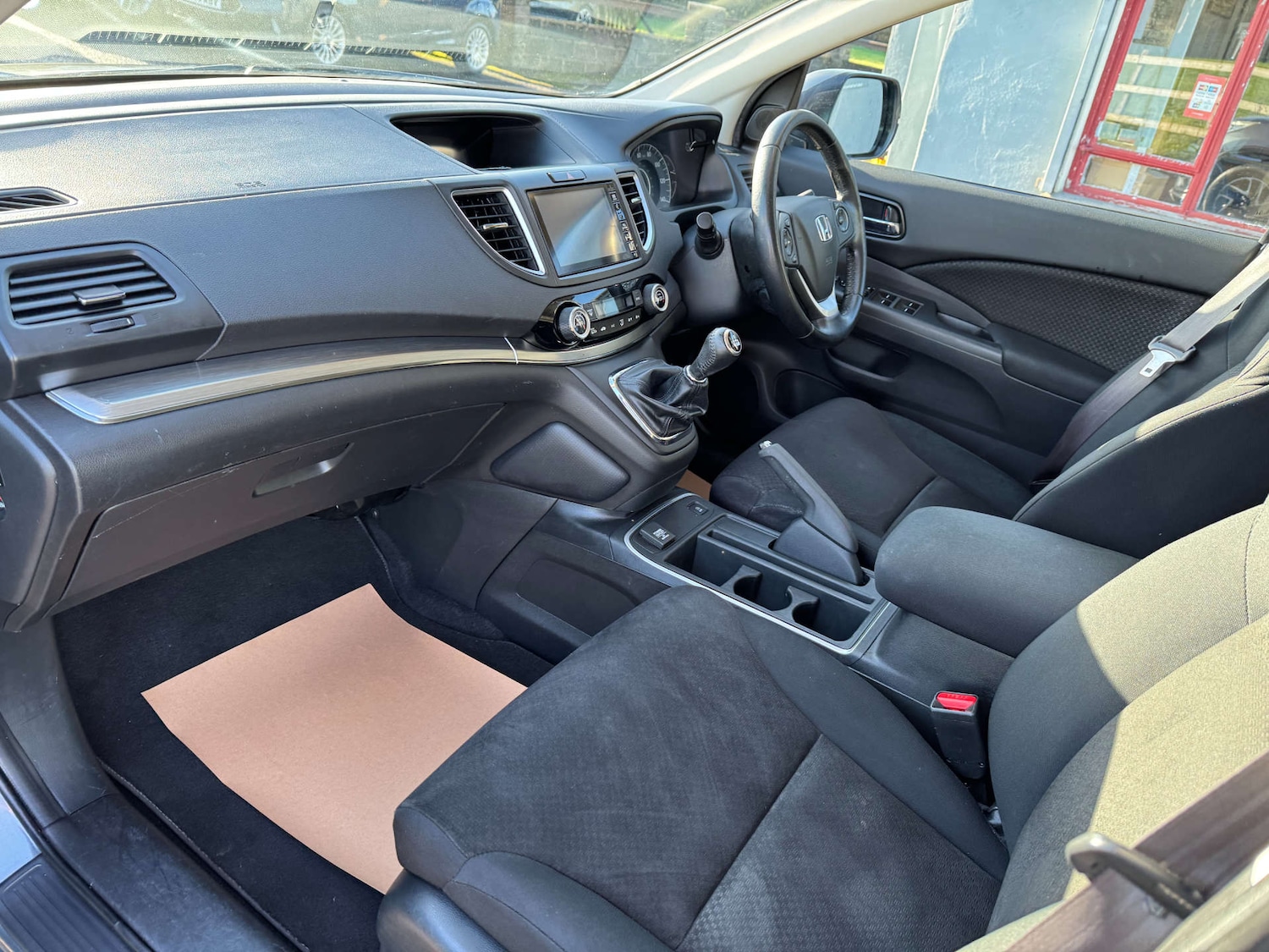 Used Honda CR-V 2017 for sale - 76949872: Photo 33