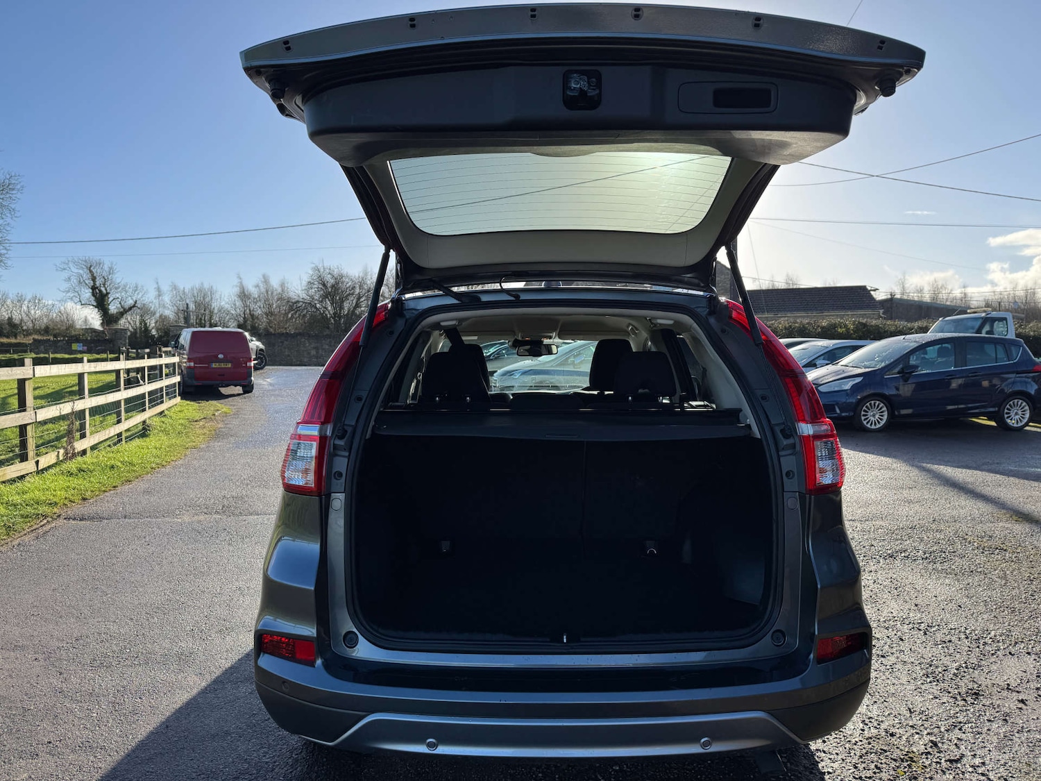 Used Honda CR-V 2017 for sale - 76949872: Photo 42