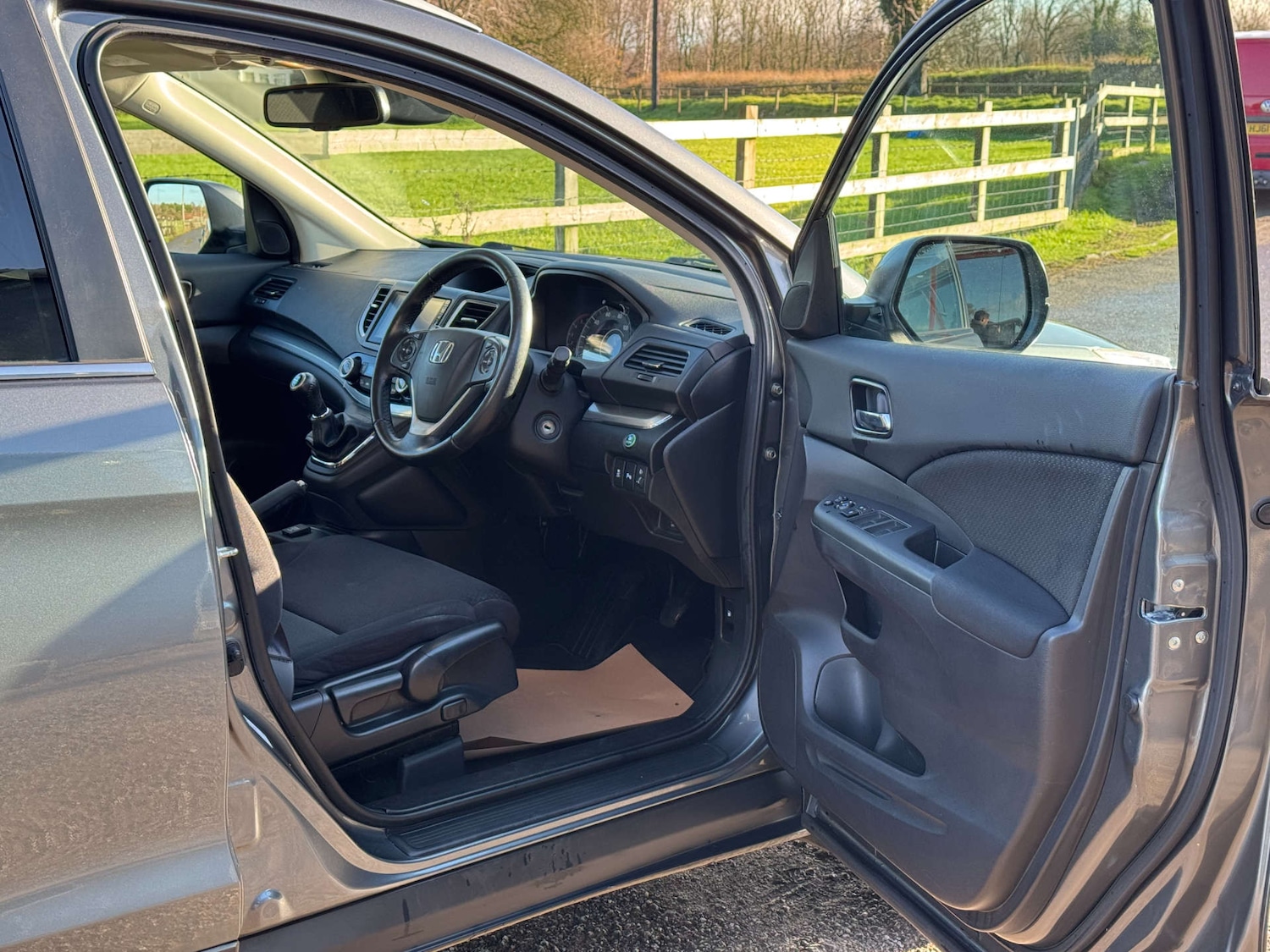 Used Honda CR-V 2017 for sale - 76949872: Photo 9