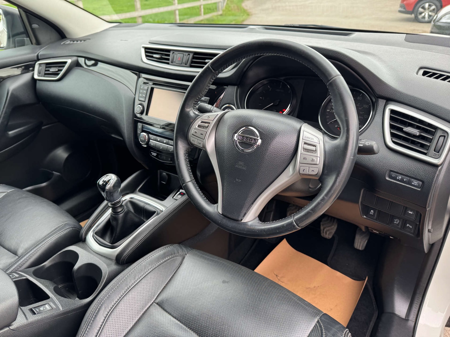 Used Nissan Qashqai 2015 for sale - 76601883: Photo 14