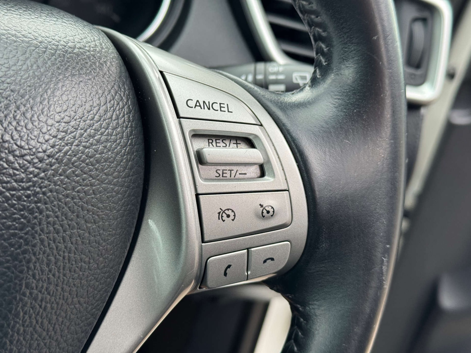 Used Nissan Qashqai 2015 for sale - 76601883: Photo 19