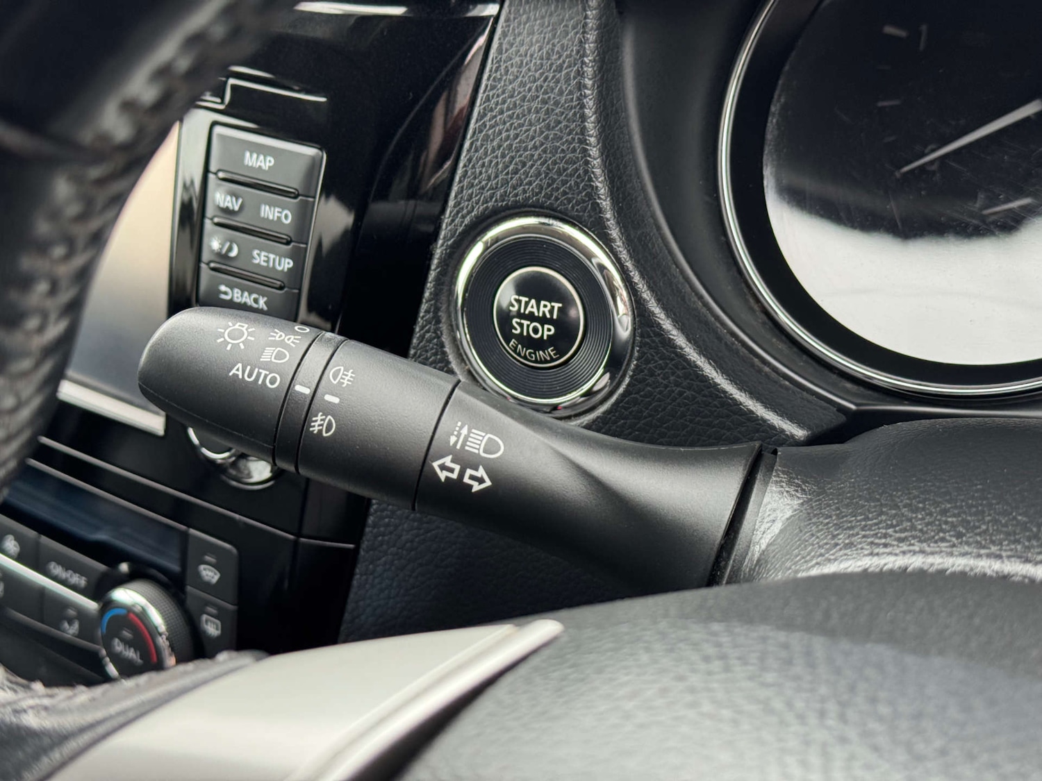 Used Nissan Qashqai 2015 for sale - 76601883: Photo 21