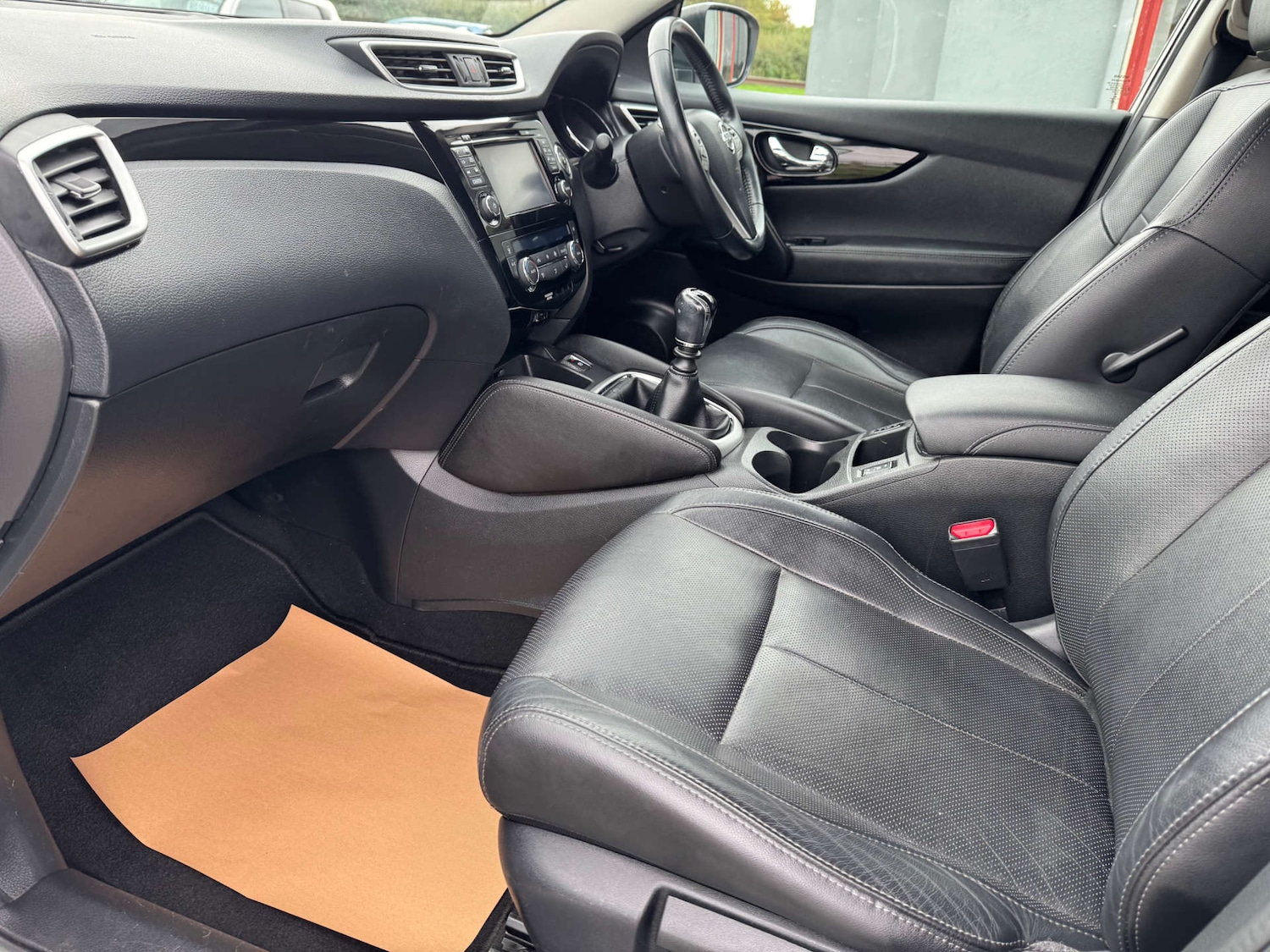 Used Nissan Qashqai 2015 for sale - 76601883: Photo 35