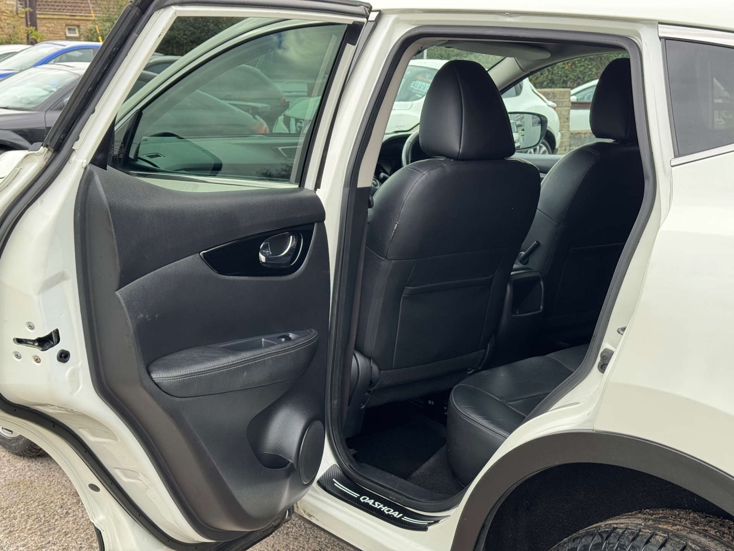 Used Nissan Qashqai 2015 for sale - 76601883: Photo 39