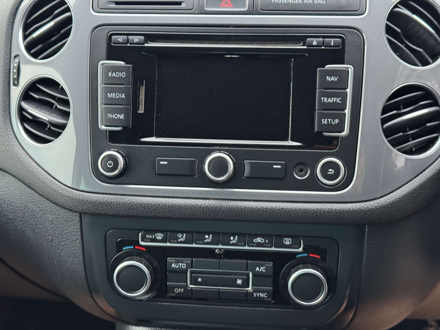 Used Volkswagen Tiguan 2014 for sale - 77610597: Photo 21