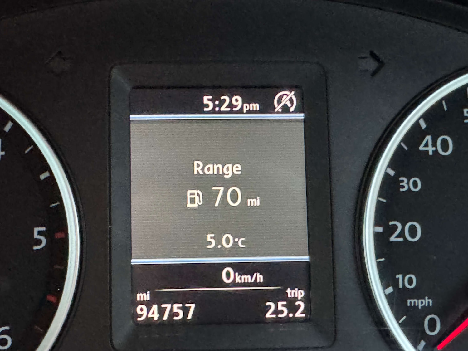 Used Volkswagen Tiguan 2014 for sale - 77610597: Photo 32