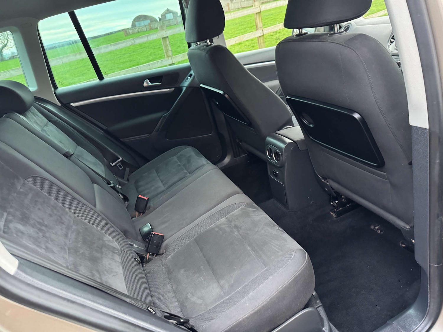 Used Volkswagen Tiguan 2014 for sale - 77610597: Photo 36