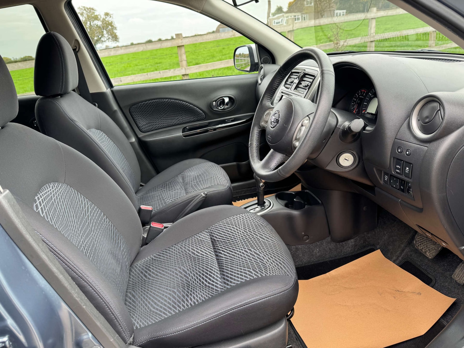 Used Nissan Micra 2017 for sale - 76601654: Photo 11