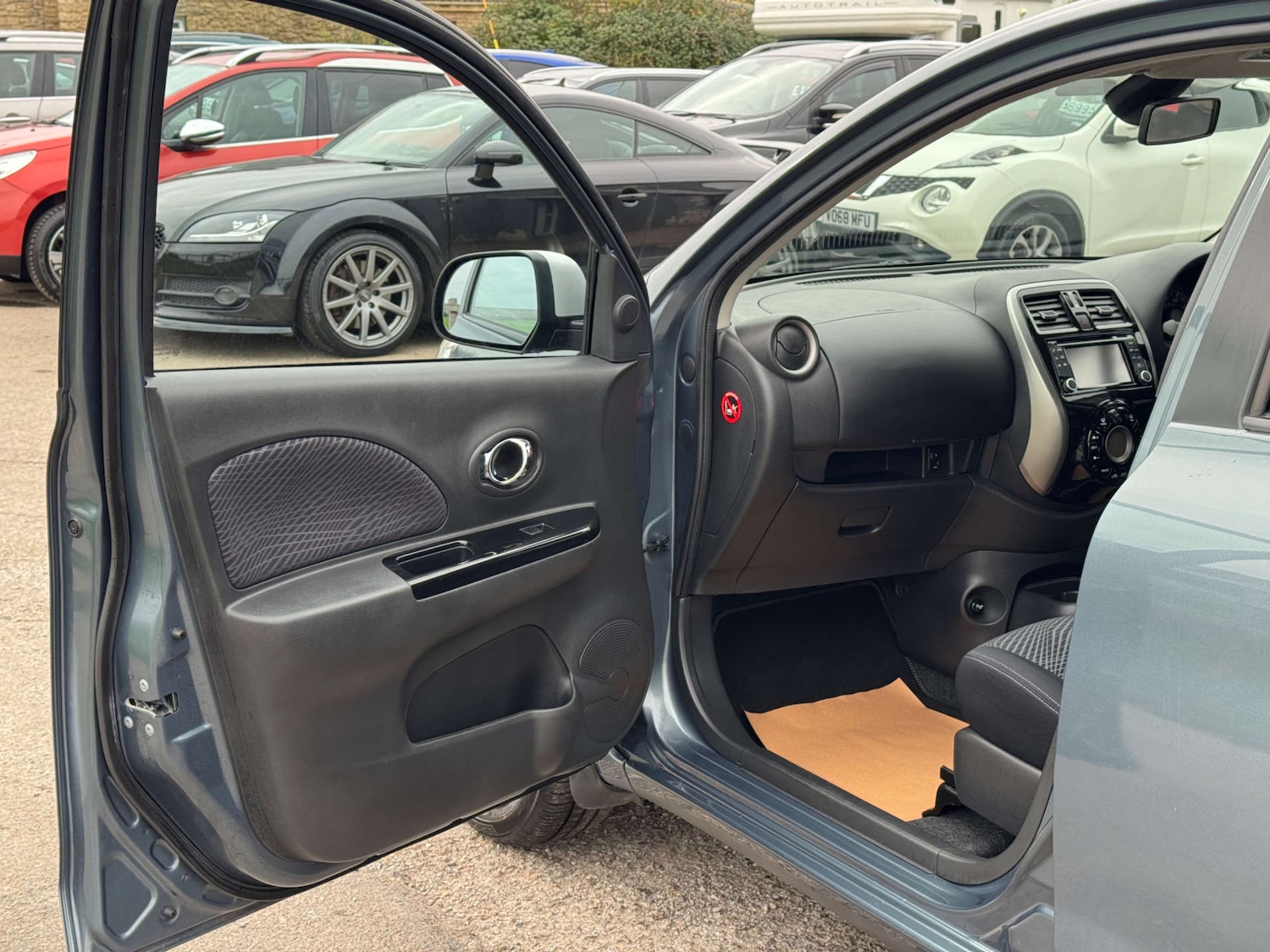 Used Nissan Micra 2017 for sale - 76601654: Photo 35