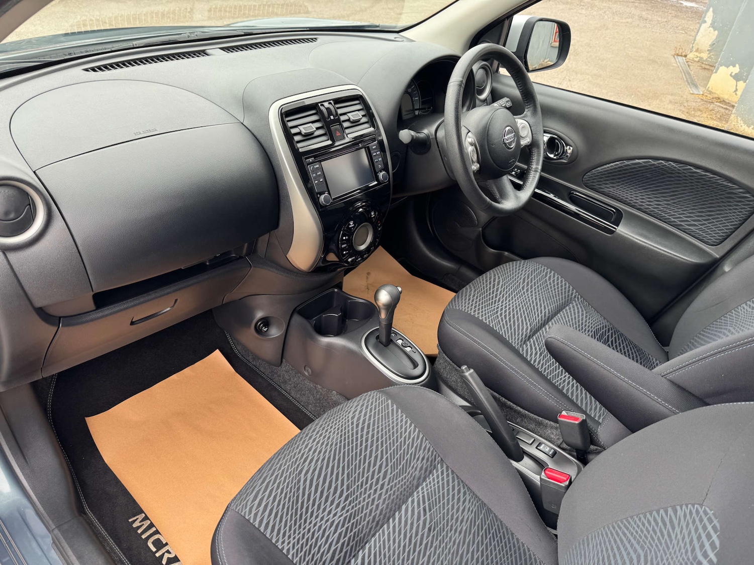 Used Nissan Micra 2017 for sale - 76601654: Photo 38