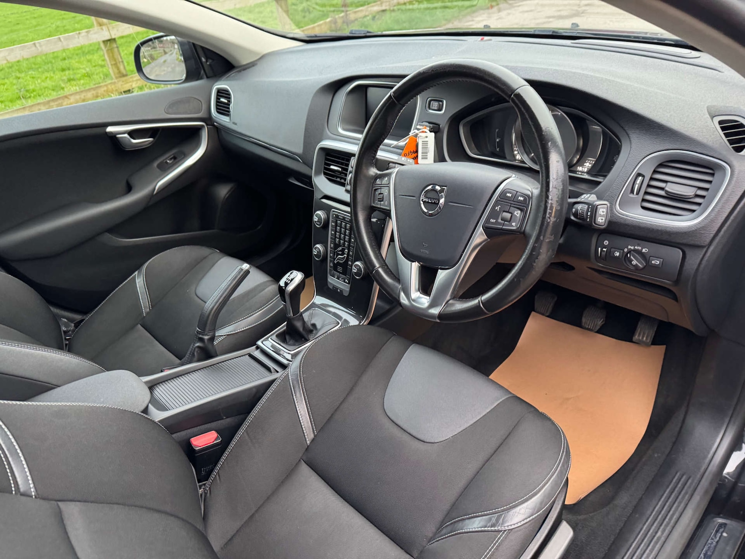 Used Volvo V40 2019 for sale - 77569659: Photo 13