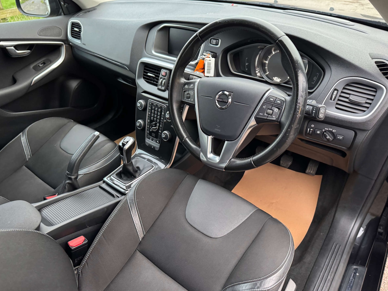 Used Volvo V40 2019 for sale - 77569659: Photo 14
