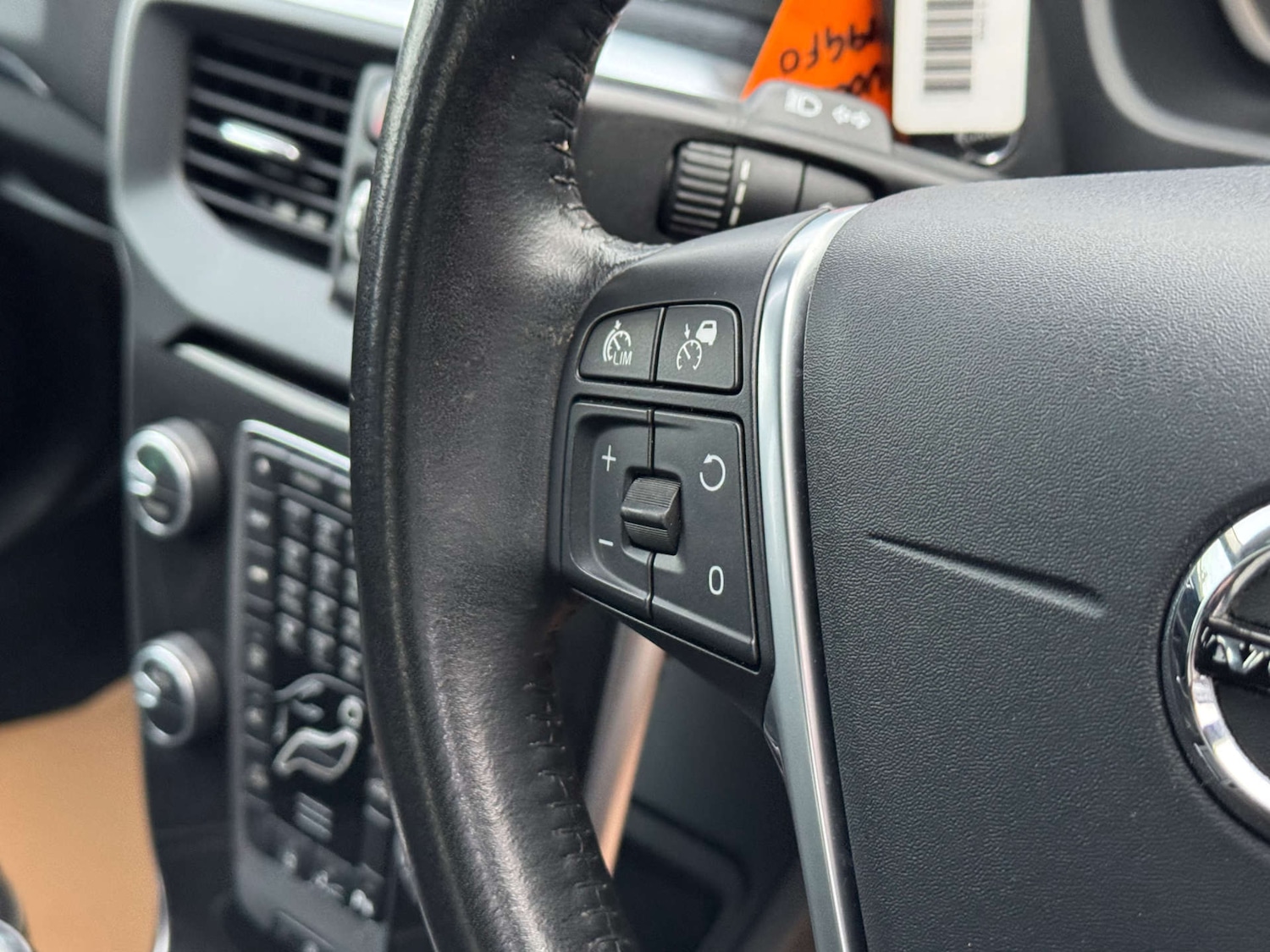 Used Volvo V40 2019 for sale - 77569659: Photo 19