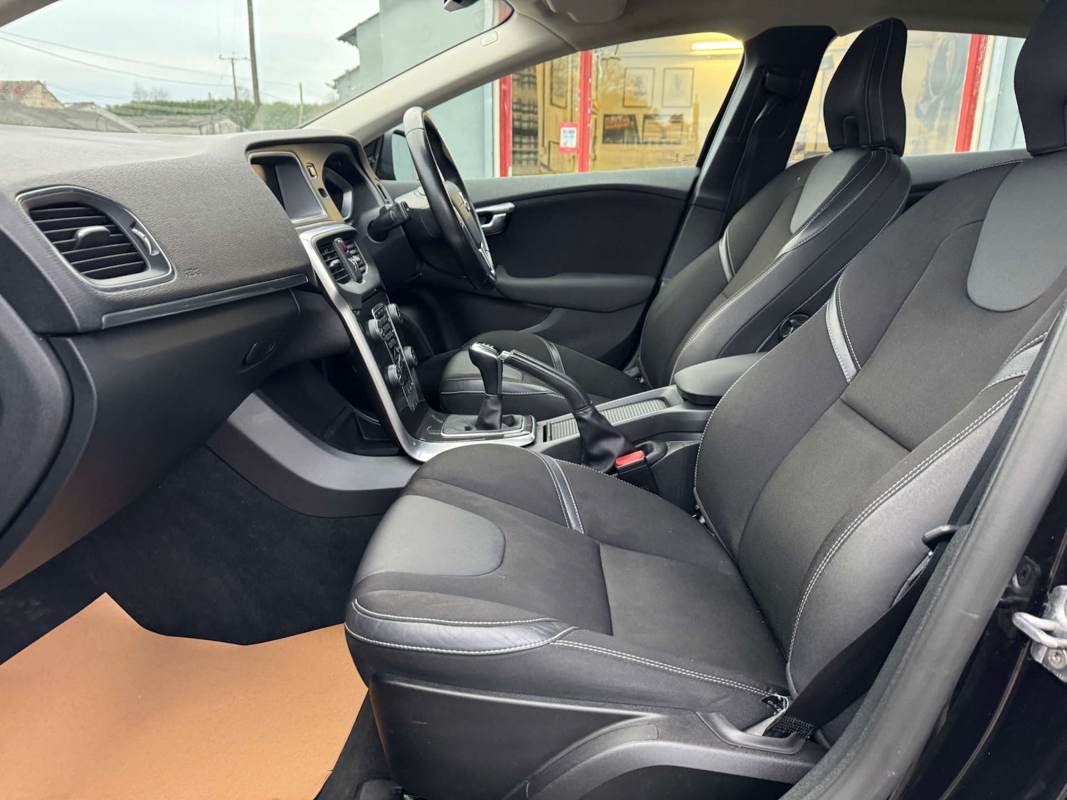 Used Volvo V40 2019 for sale - 77569659: Photo 23