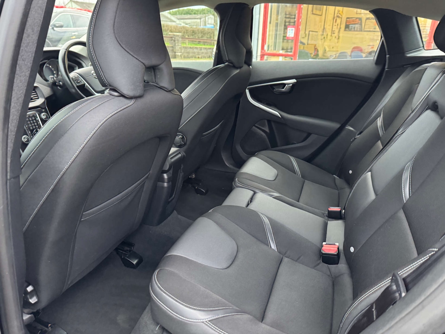 Used Volvo V40 2019 for sale - 77569659: Photo 35