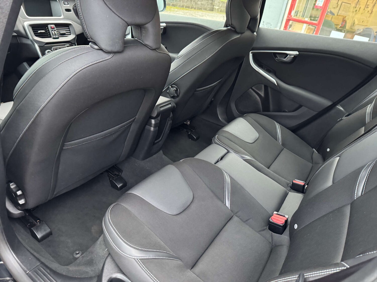 Used Volvo V40 2019 for sale - 77569659: Photo 36