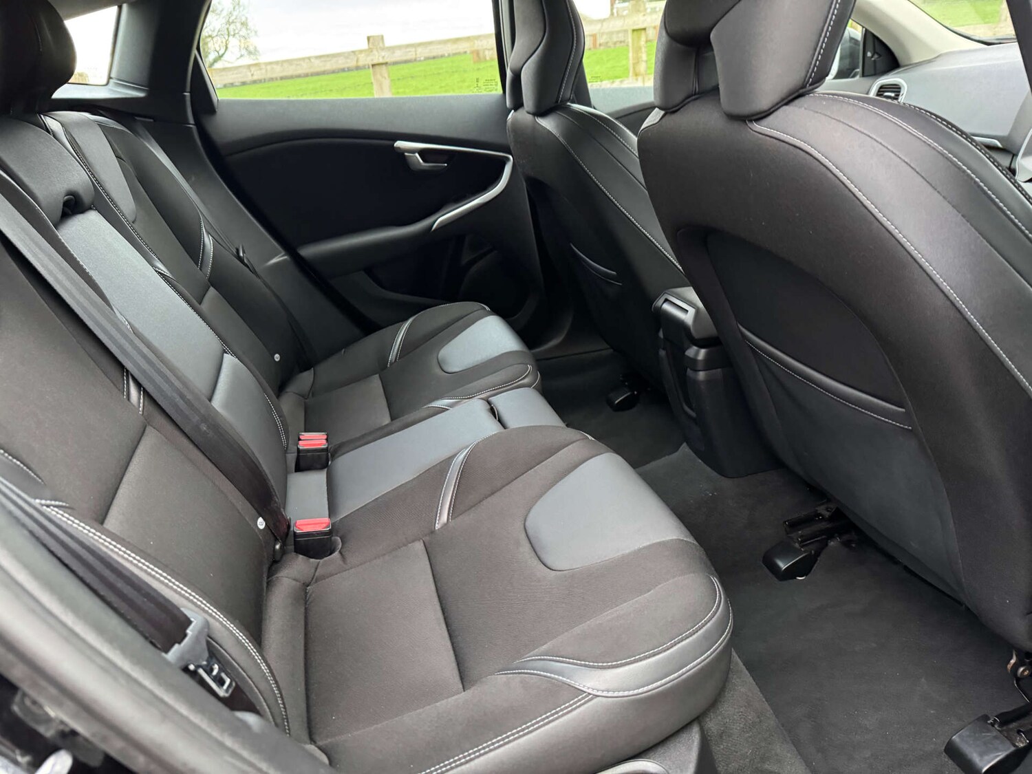 Used Volvo V40 2019 for sale - 77569659: Photo 39