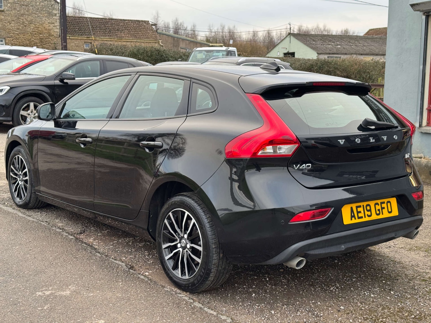 Used Volvo V40 2019 for sale - 77569659: Photo 8