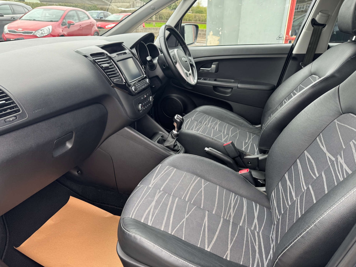 Used Kia Venga 2016 for sale - 78098904: Photo 23