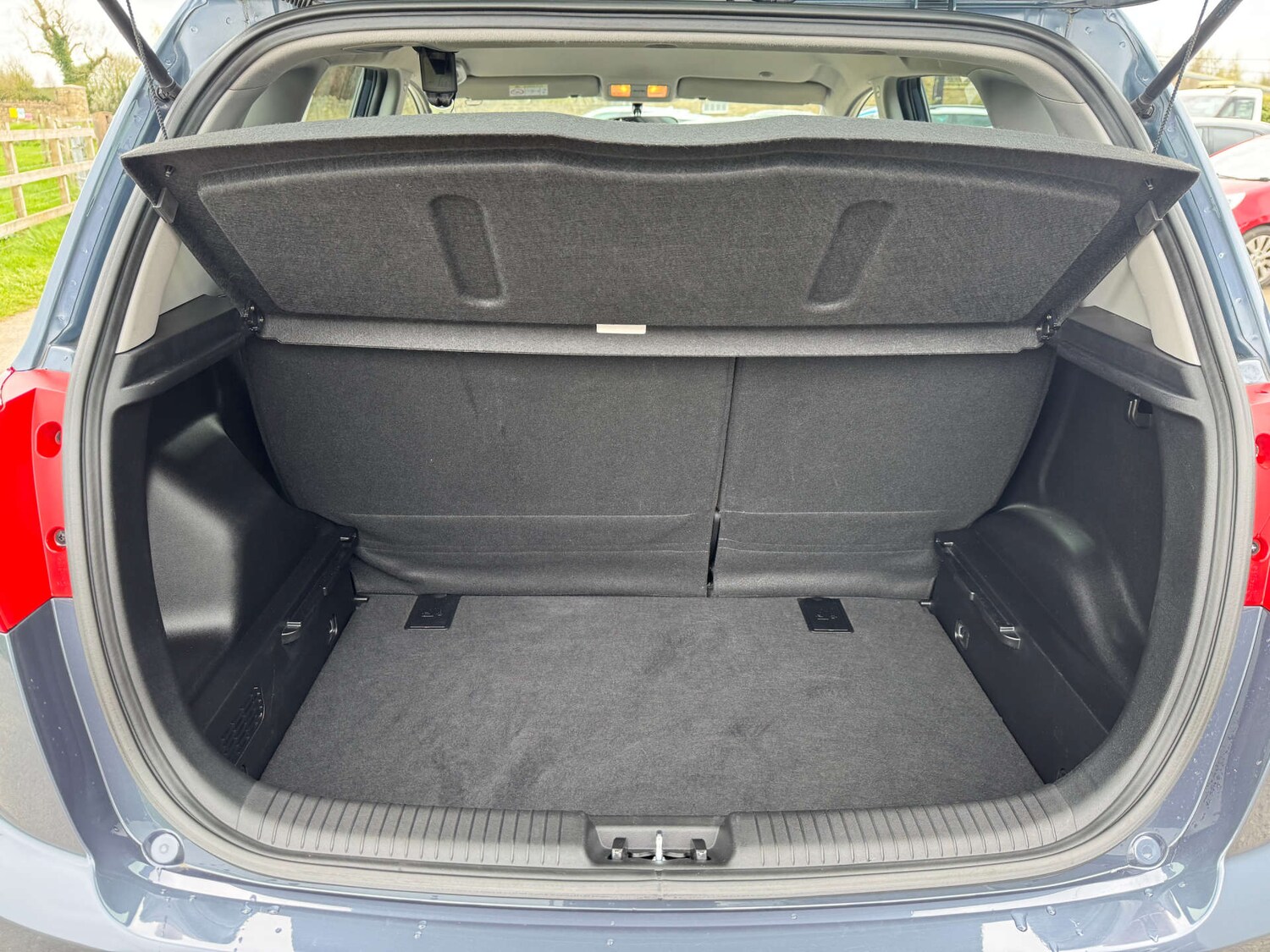 Used Kia Venga 2016 for sale - 78098904: Photo 38